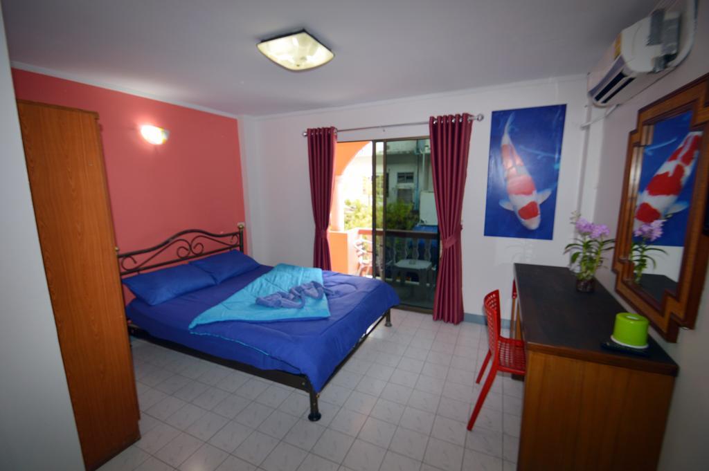 D.D. Inn Beach Guesthouse Pattaya Kültér fotó