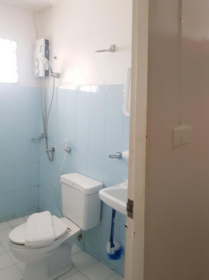 D.D. Inn Beach Guesthouse Pattaya Kültér fotó